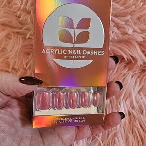 Red Aspen Acrylic Nail Dashes, Branching Out Ottilie